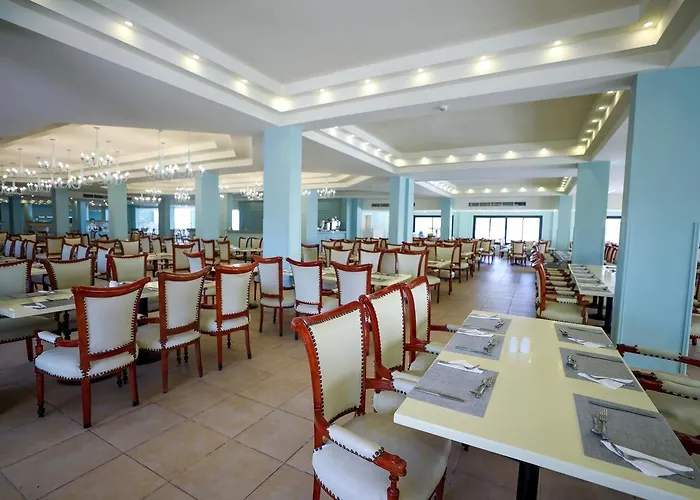 Blend Club Aqua 4* Sahl Hasheesh